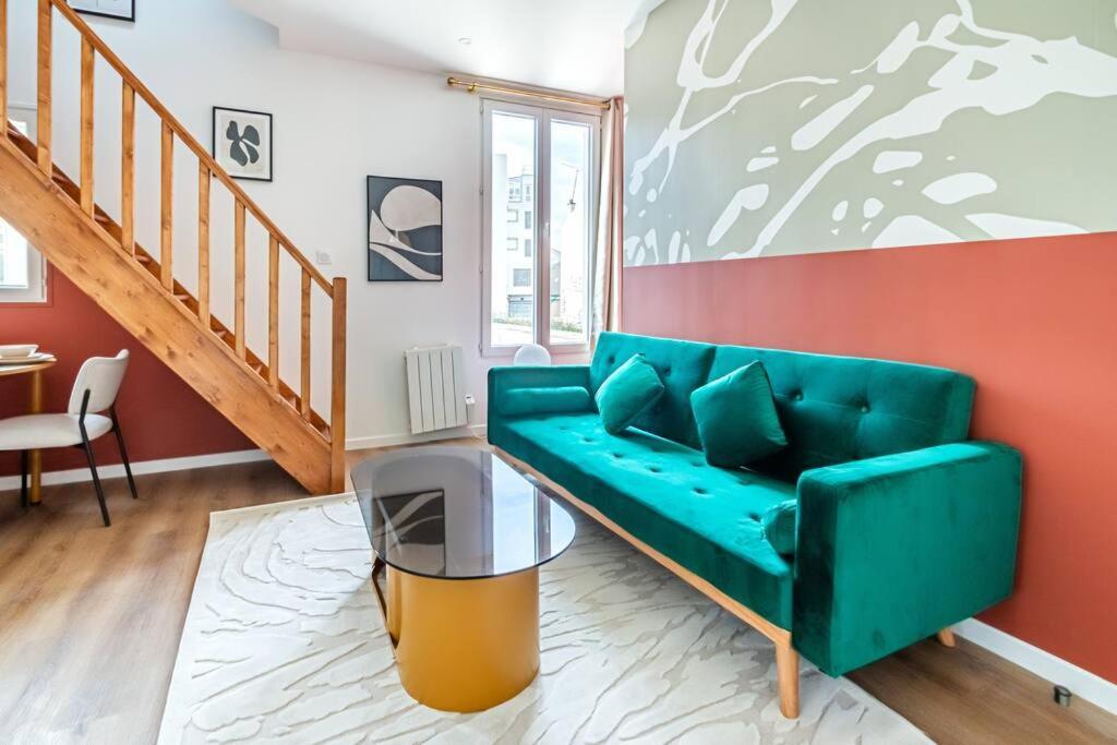 Appartement Colore A 5 Minutes De Paris