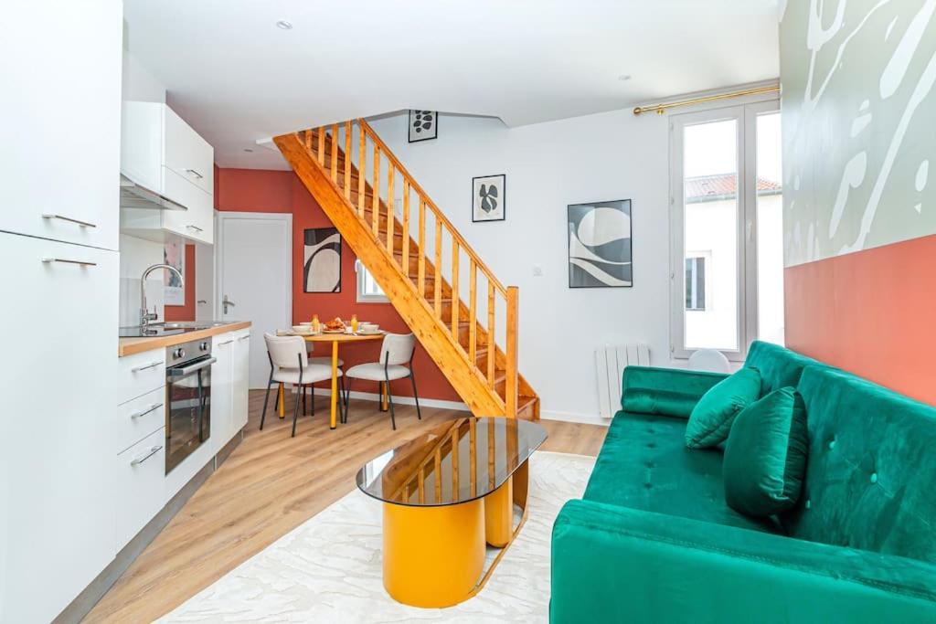 Appartement Colore A 5 Minutes De Paris